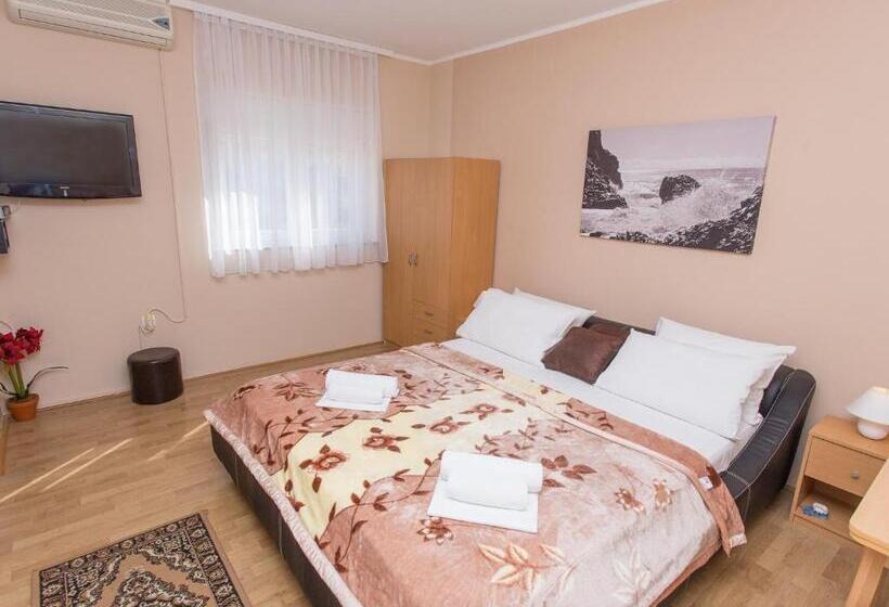 Номер Стандарт, Villa Valentina