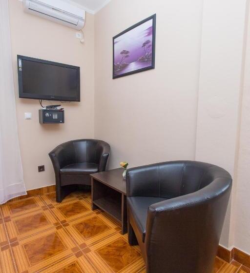 Студио Стандарт Боковой Вид на Море, Villa Valentina