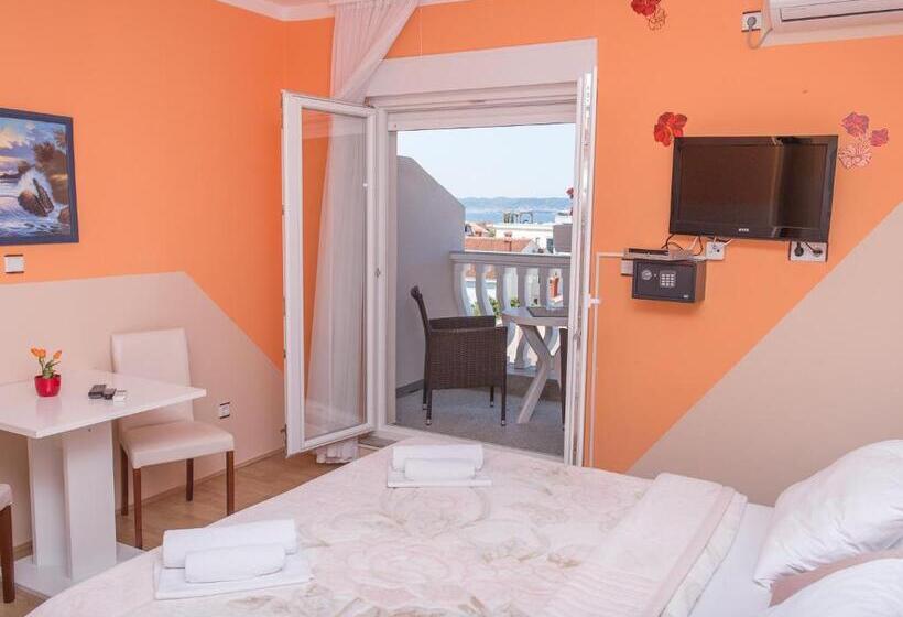 Студио Стандарт Вид на Море с Балконом, Villa Valentina