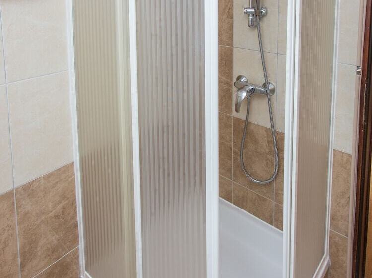 Family studio with sea view, Villa Valentina