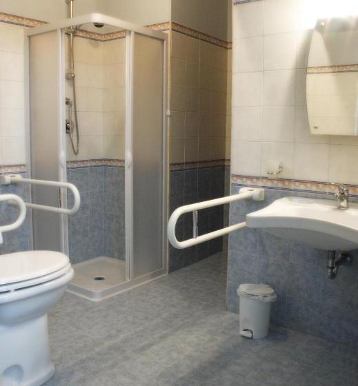 Camera Quadrupla Standard, Piro