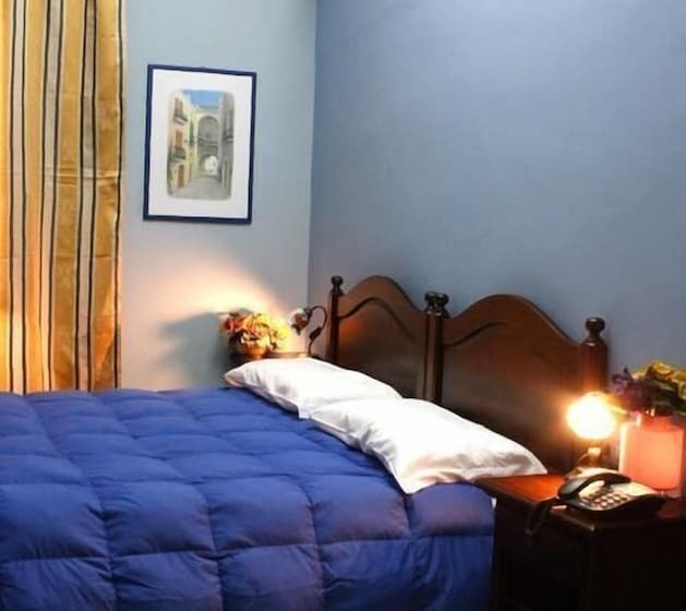 Camera Standard, Piro