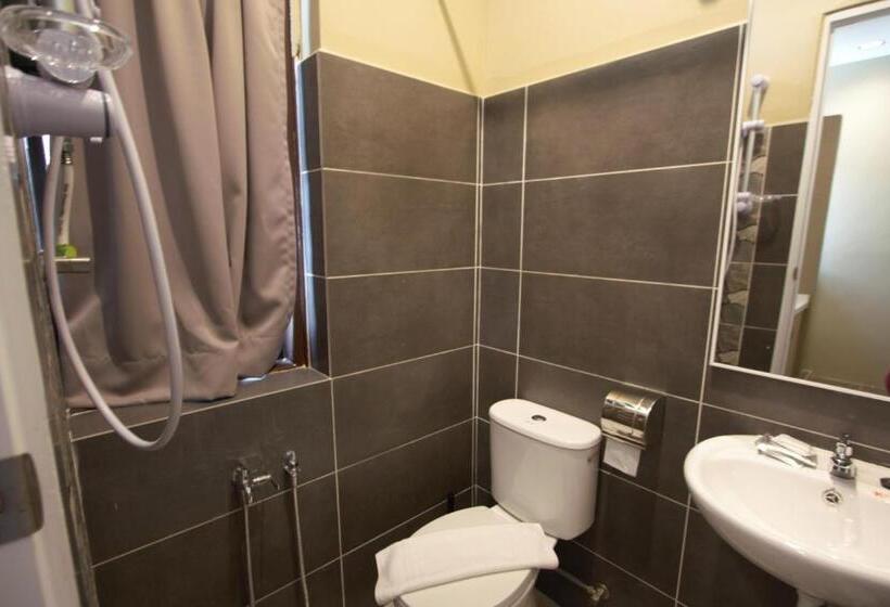 Четырехместный Номер Стандарт, Shamrock Greenhill