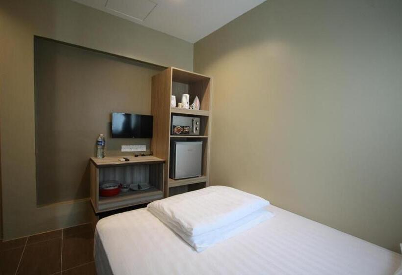 Номер Стандарт, Shamrock Greenhill