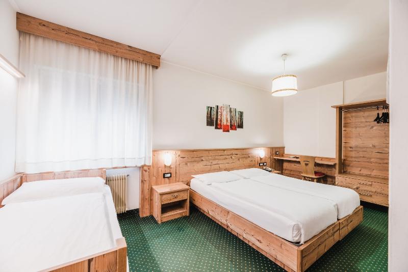 标准三人间, Suàn