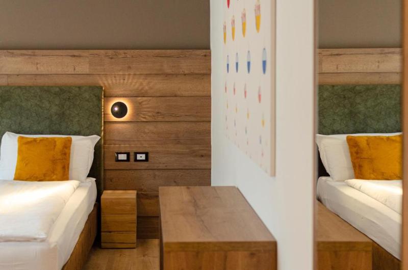 高级大房间, Suàn