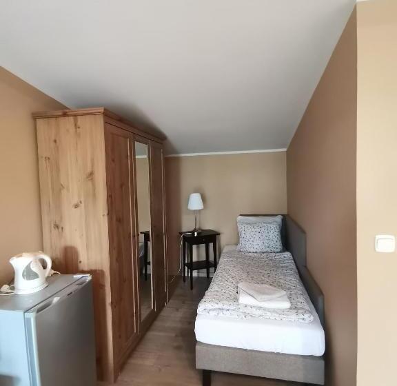 חדר סטנדרט עם מרפסת, W Starym Ogrodnictwie