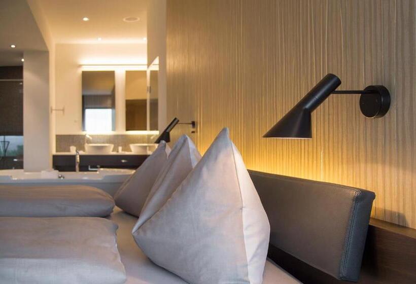 スイート, Small Luxury Hotel Wellnesshotel Golfpanorama