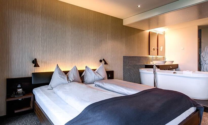 ジュニアスイート, Small Luxury Hotel Wellnesshotel Golfpanorama