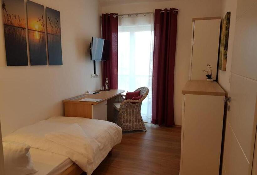 Номер Deluxe Одноместный, Gästehaus Staudenschloss