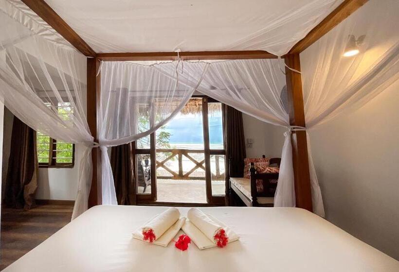 غرفة ديلوكس مطلّة علي البحر مزوَّدة بشُرفة, Meliks