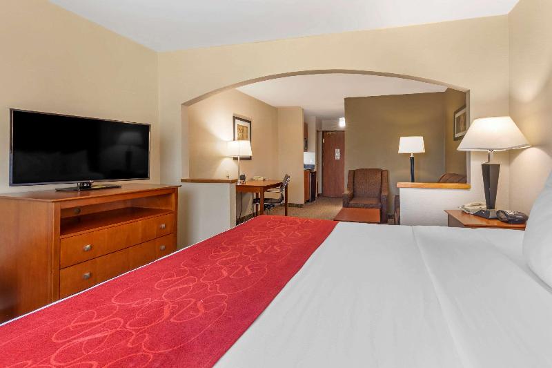 מיטת קינג בסוויטה, Comfort Suites North Dallas