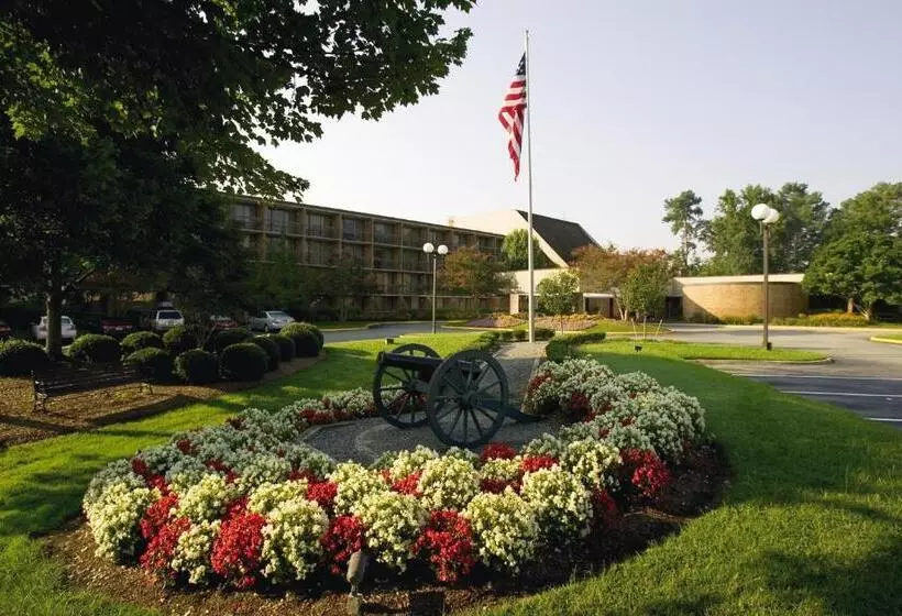 キングサイズベッドのスタンダードルーム, Fort Magruder Historic Williamsburg, Trademark By Wyndham