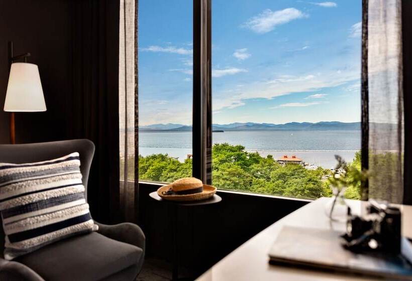 Номер Стандарт Вид на Озеро, Champlain Burlington, Curio Collection By Hilton