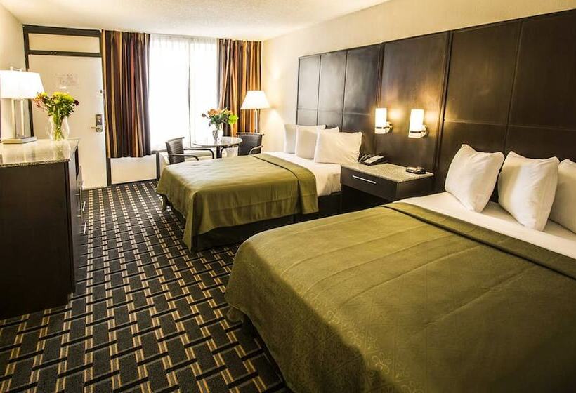 غرفه قياسيه سريرين مزدوجين, Croix Grand