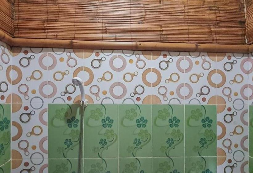 Семейный Номер, Reddoorz Syariah At Banyu Asem Banyuwangi