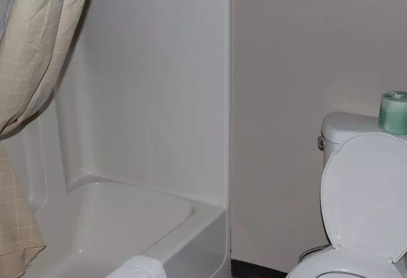 ２ダブルベッドのスタンダードルーム, Coratel Inn And Suites Maple Grove