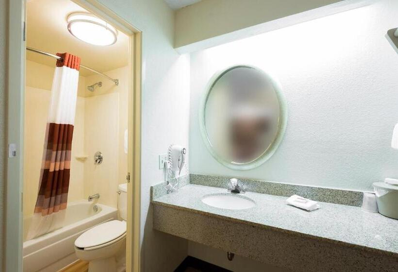 Номер Superior Кровать Кинг, Red Roof Inn Boston  Southborough/worcester