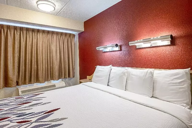 اتاق استاندارد با تخت بزرگ, Red Roof Inn Huntington