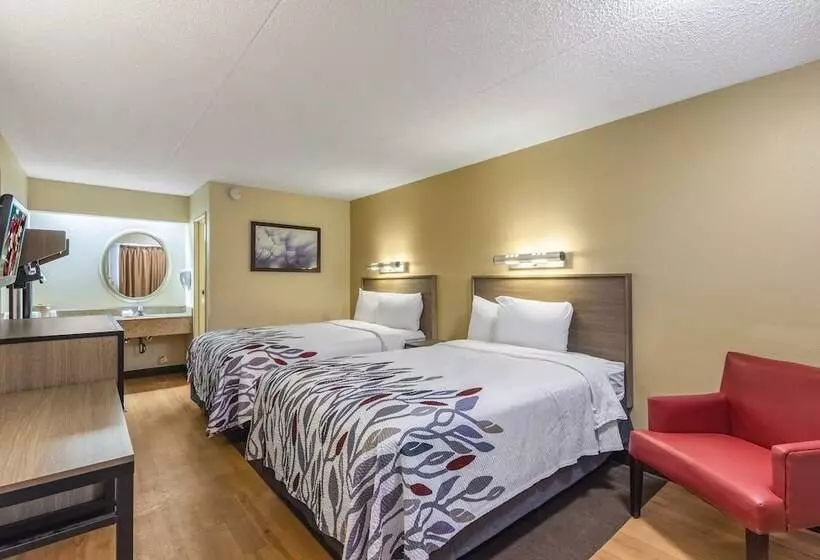 اتاق لوکس, Red Roof Inn Kalamazoo West Western Michigan U