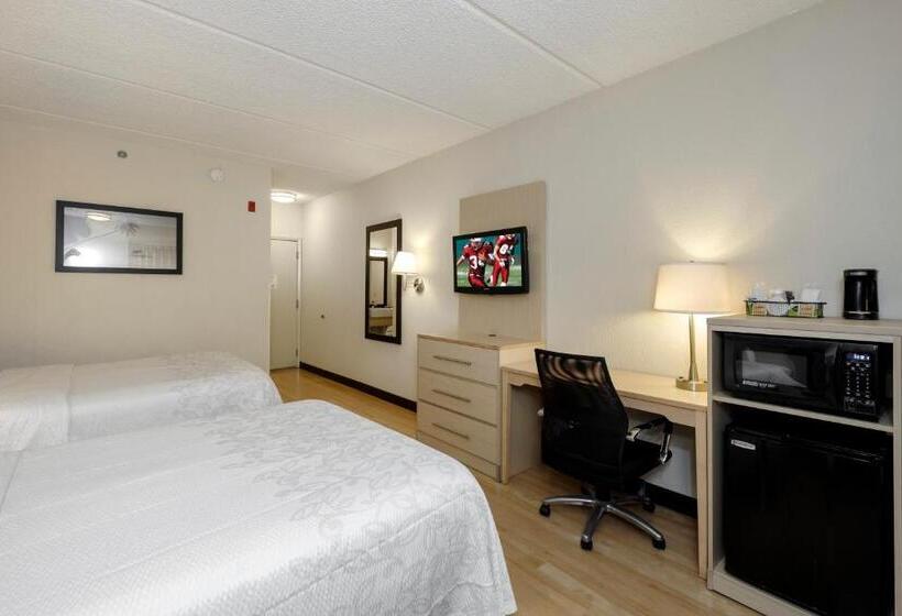 غرفة ديلوكس, Red Roof Inn Plus + Gainesville