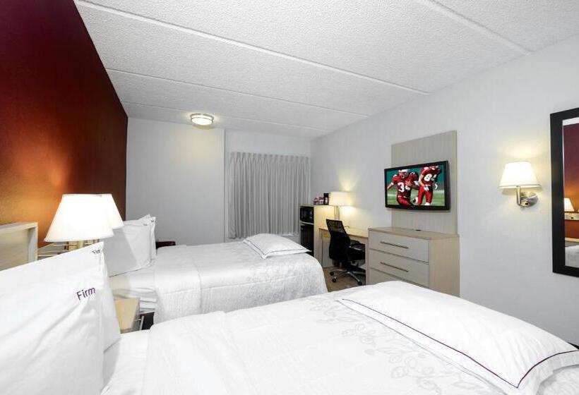 غرفة بريميوم, Red Roof Inn Plus + Gainesville