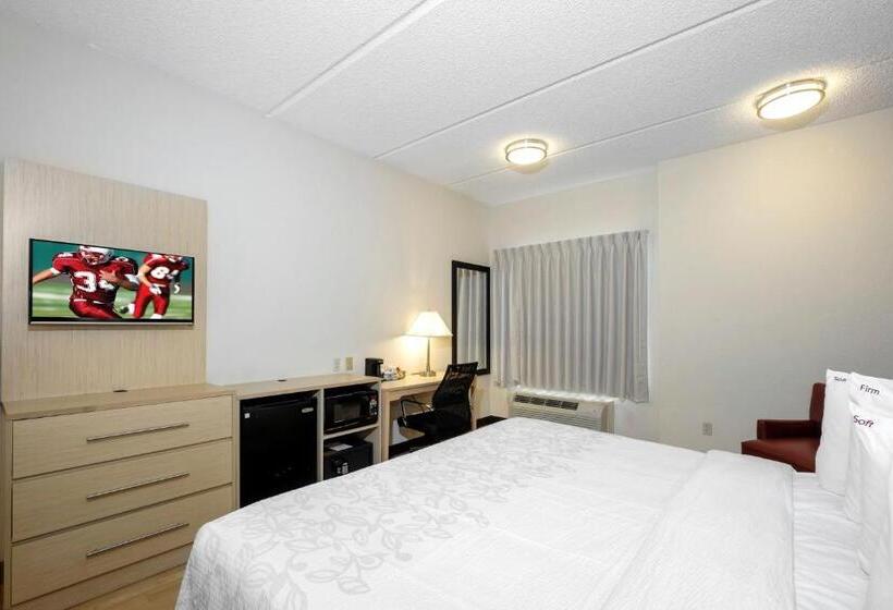 غرفة سوبيريور لذوى الاحتياجات الخاصة, Red Roof Inn Plus + Gainesville