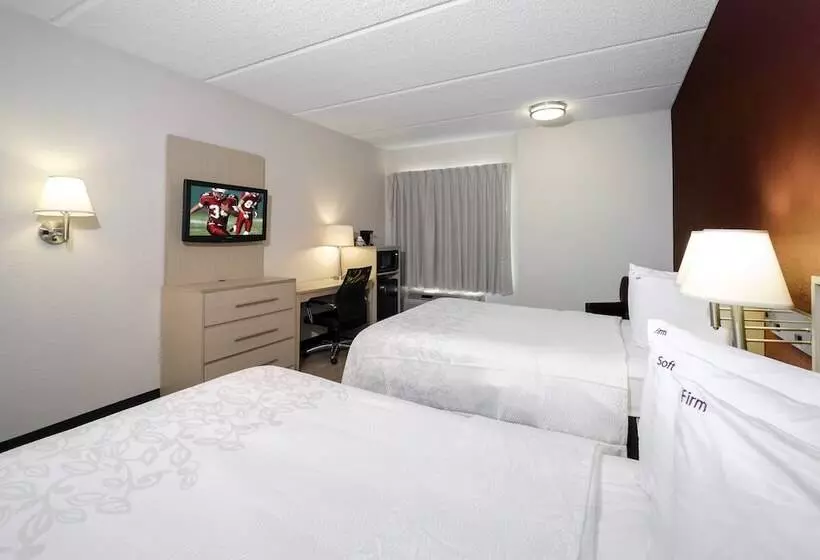 障害者適応デラックスルーム, Red Roof Inn Plus + Gainesville