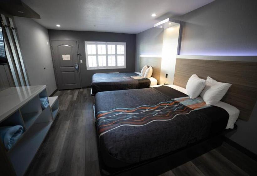 غرفة قياسية, Travelodge By Wyndham Whittier