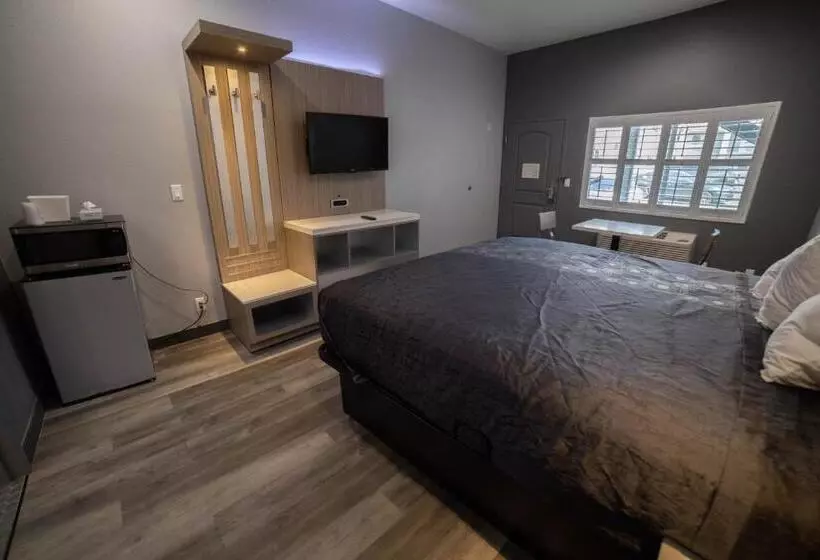 اتاق استاندارد با تخت بزرگ, Travelodge By Wyndham Whittier