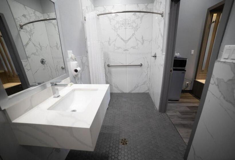 غرفة قياسية سرير كينج, Travelodge By Wyndham Whittier