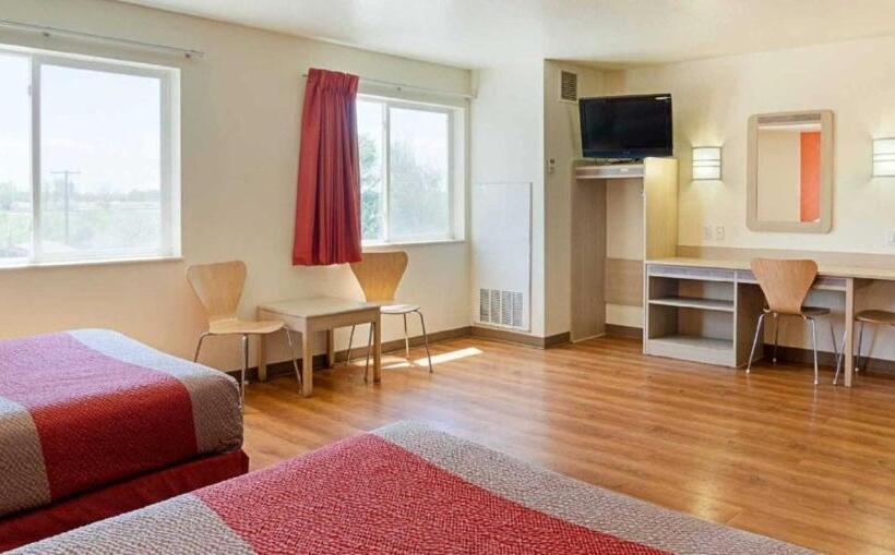 غرفة قياسية رباعية, Motel 6 Fort Lupton, Co