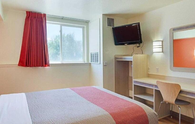 Номер Стандарт Адаптированный для Инвалидов, Motel 6 Fort Lupton, Co