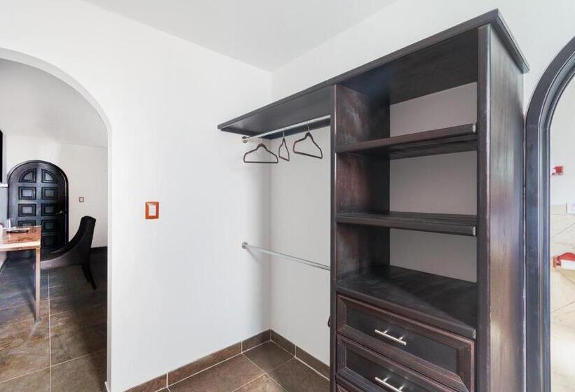 سوییت, Collection O Hotel Nueva Escocia, Puebla