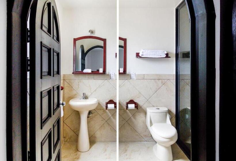 اتاق پنجتخته استاندارد, Collection O Hotel Nueva Escocia, Puebla