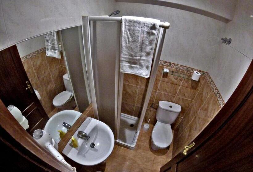 חדר סטנדרט לשלושה, Pension El Figon