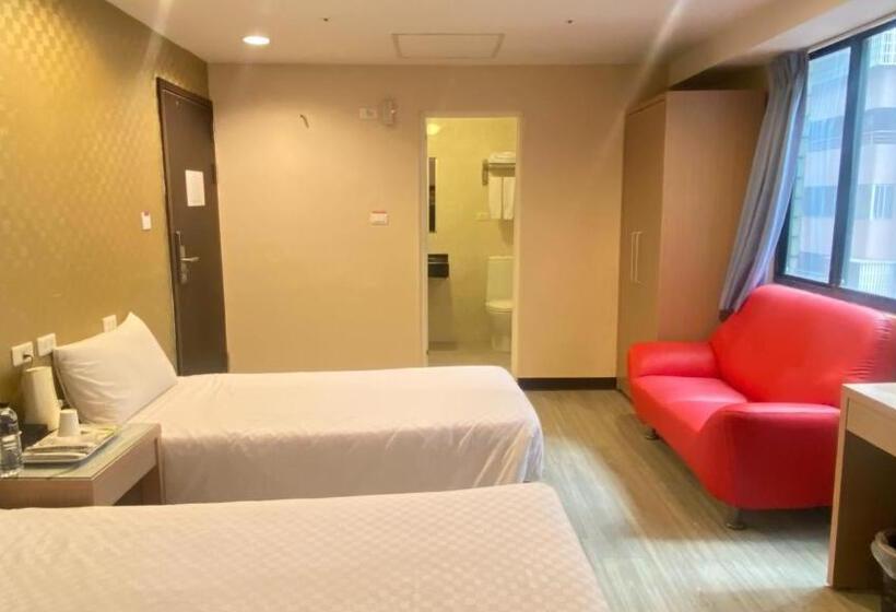 标准三人间, New Generation Of Boutique Business