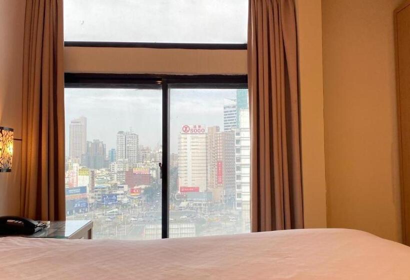 标准三人间, New Generation Of Boutique Business