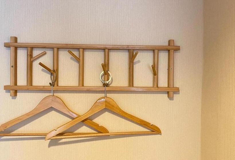 标准三人间, New Generation Of Boutique Business