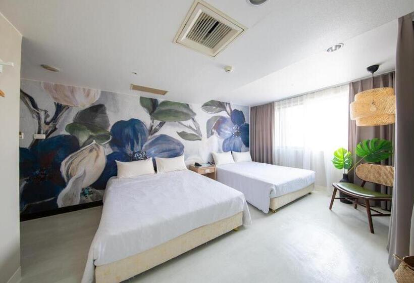 四人豪华间, New Generation Of Boutique Business