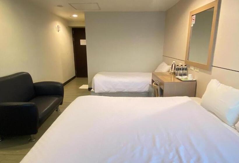 标准三人间, New Generation Of Boutique Business