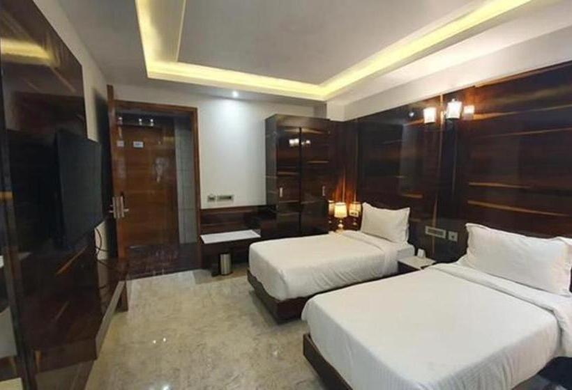سوییت, Fabhotel Prime The Daffodils