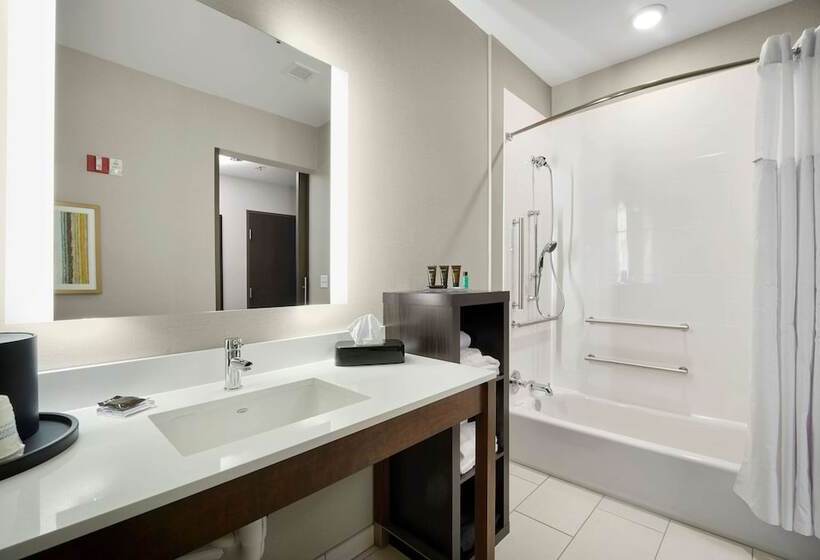 غرفة ديلوكس, Wingate By Wyndham Hurricane Wv