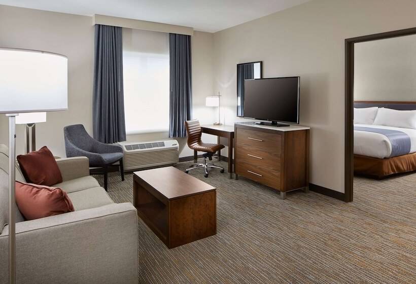 جناح, Wingate By Wyndham Hurricane Wv