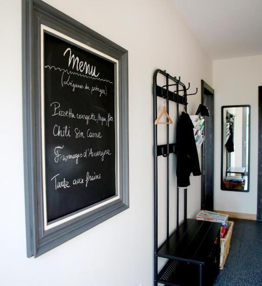 غرفة ديلوكس, Rejaillir