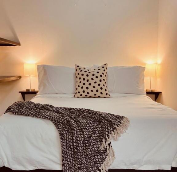 شقة غرفة واحدة مطلة على الحديقة, Daleese