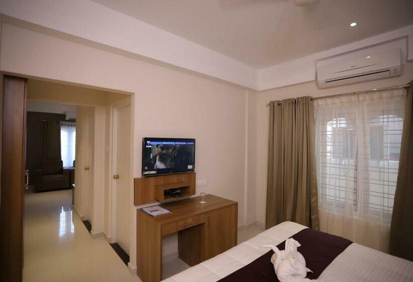 이그제큐티브 스위트, Dhanya Residency