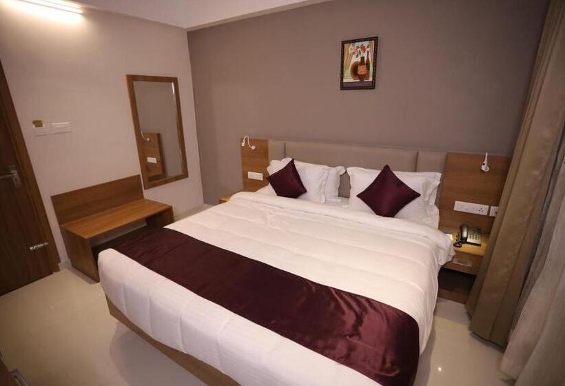 Номер Deluxe, Dhanya Residency