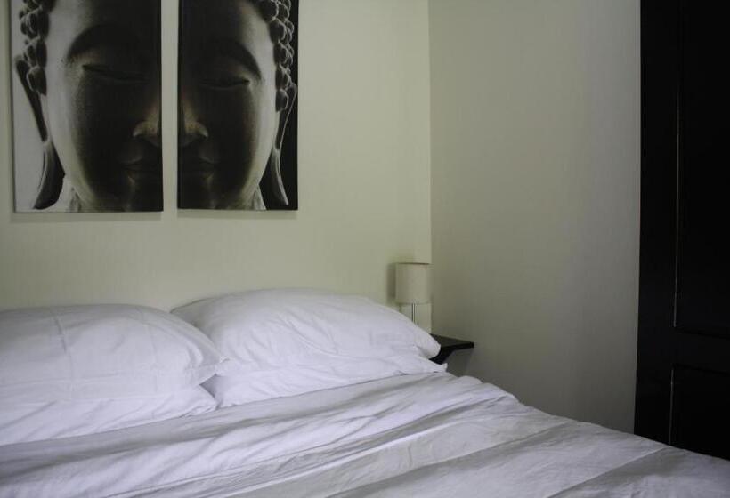 شقة غرفة واحدة مطلة على الحديقة, Daleese