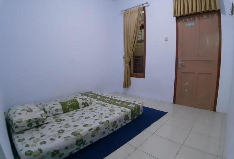 디럭스 룸, Oyo 2884 Wisma Jatnika Syariah